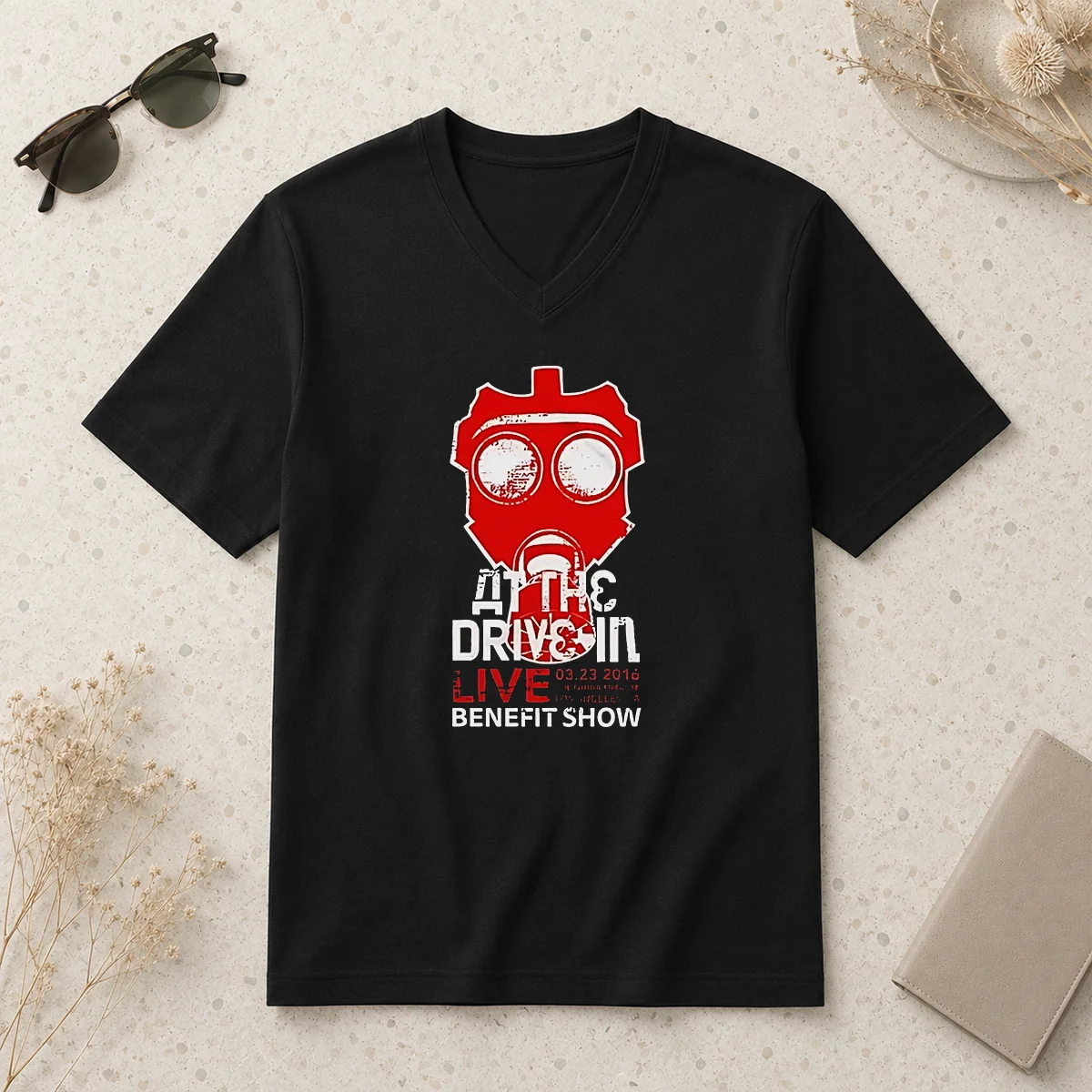 Top At The Drive In Fonda V-Neck Shirt Top At The Drive In Fonda V-Neck Shirt