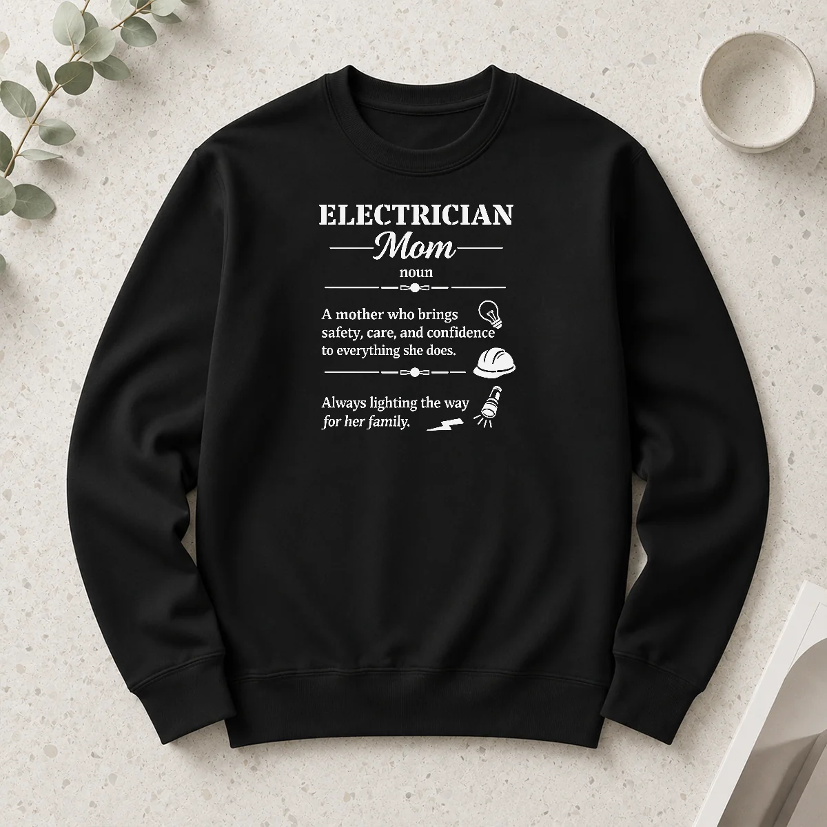 Nice Electrician Mom Definition Long Sleeve Shirt